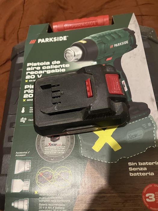 Pistola de calor Parkside com bateira