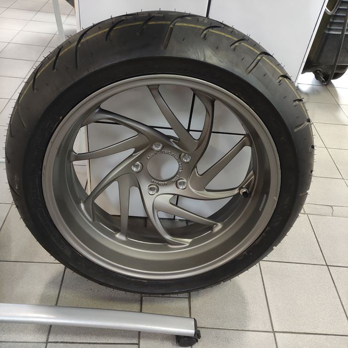 koło tylne  BMW K1600 Gtl różne części