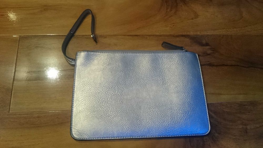 Kosmetyczka M&S duża srebrna