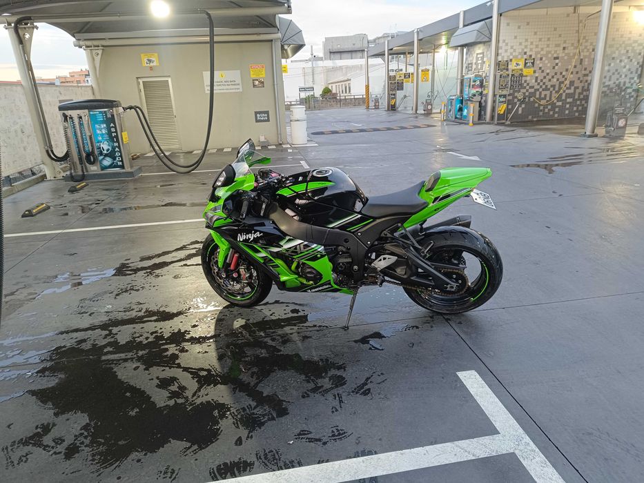Kawasaki ninja zx10r