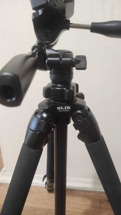 Продам штатив SLIK Pro 500DX в комплекте с фирменной 3D-головой SLIK Able 300DX Head (SH-705E).