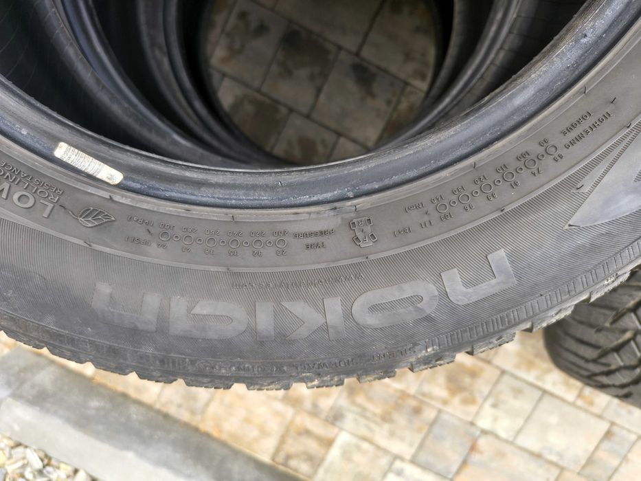 Opony zimowe Nokian 225/55 R16