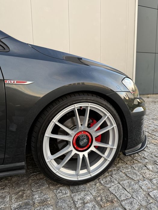VW Golf Mk7 Gti ( Trato de crédito)
