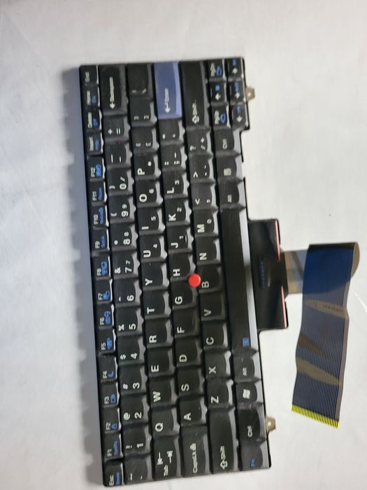 Sprzedam orginalną klawiature do laptopa Lenovo SL510.