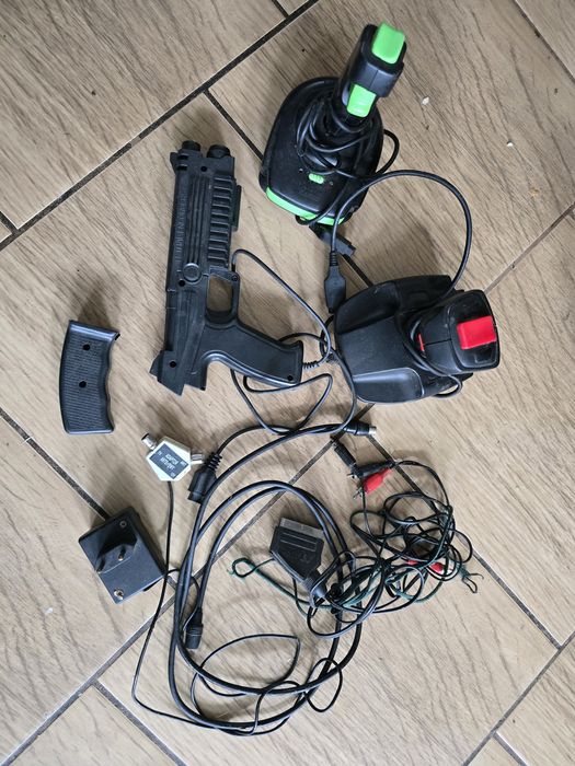 Zestaw Retro 9-pin: Joystick STC Match-Pro 959-Turbo + Pistolet + Joystick C64 Amiga Atari Pegasus