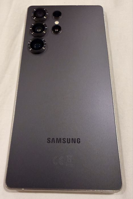 Vendo Samsung S25 Ultra 512 gb como novo
