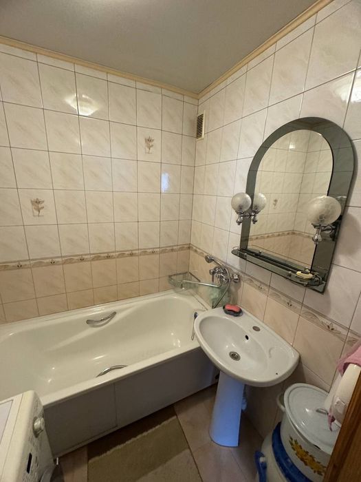 Центр  Дворцовая   2-к.кв.