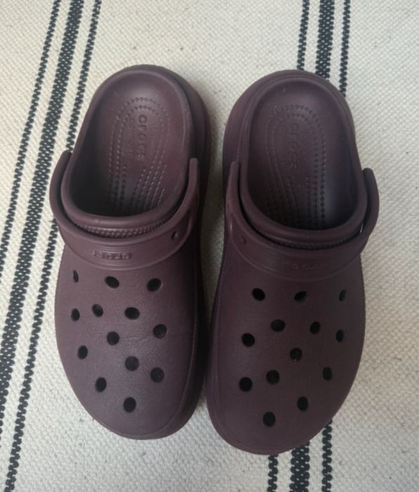 Buty/ klapki na platformie CROCS