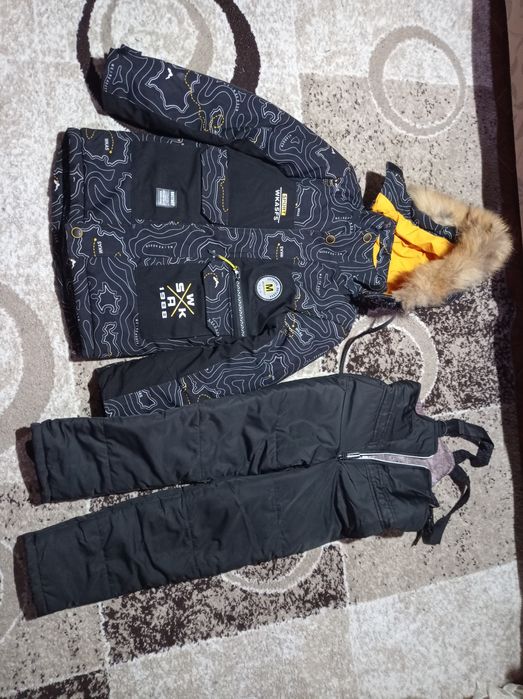 Зимняя куртка и комбез