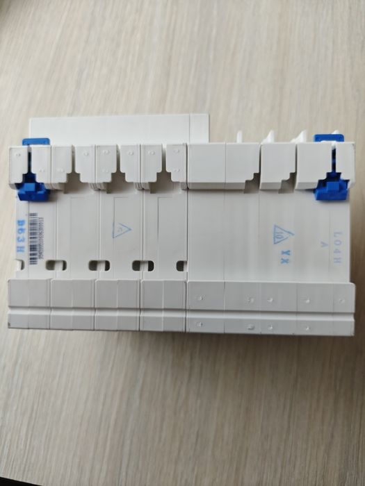 CHINT NXBLE-63 B63 4P диференційний автомат 63А, 30mA