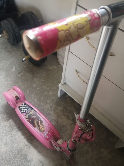 Hulajnoga dla dziewczynki