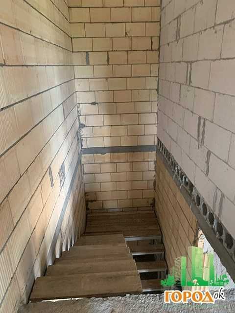 Новобудова з окремою ділянкою. Працюємо з програмами!