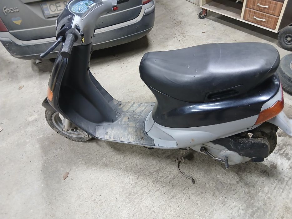 Скутер piaggio zip 2t