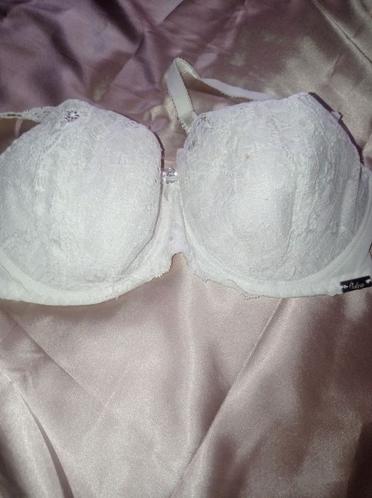 Biustonosz Ava stanik 70E