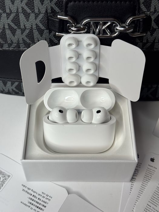 Навушники Apple Airpods Pro 3 Gen (Активне шумопоглинання)