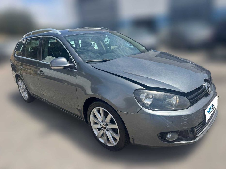 VOLKSWAGEN Golf VI Variant 1.6 TDI de 2012 Salvado
