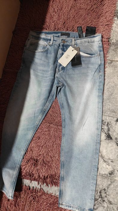 Jeans Zara Man 1975 azul claro tamanho 42