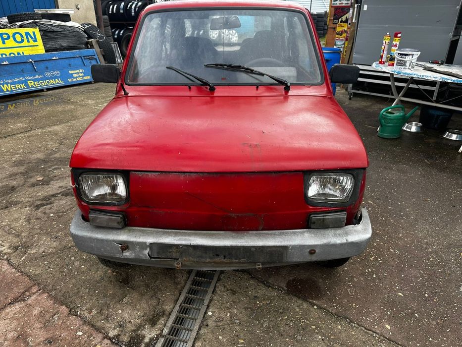 Fiat 126p w całości na części