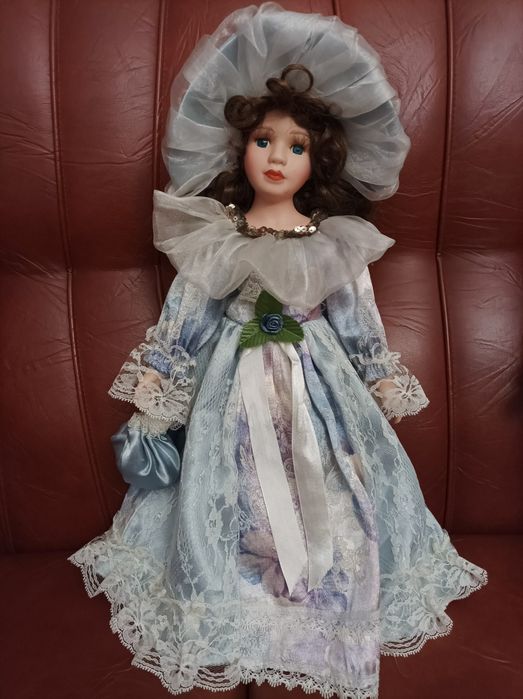 Conjunto, de bonecas de porcelana.