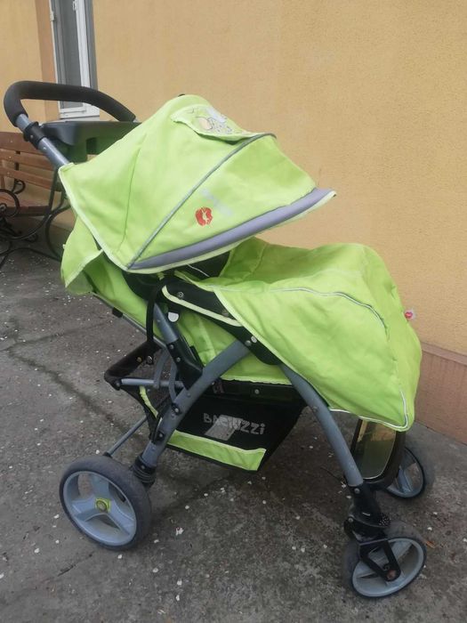 Коляска детская в отличном состоянии