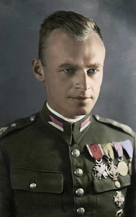IPN Broszura - 022 Rotmistrz Witold Pilecki