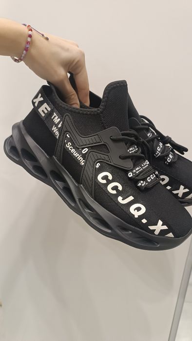 Nowe buty r.42 długość wkładki 27