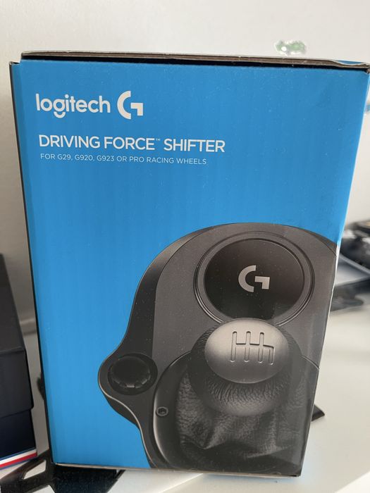 Logitech G920 + cadeira playseat dobrável