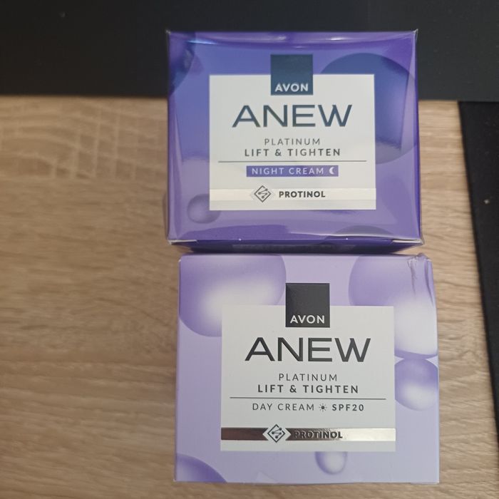 zestaw krem na dzień i na noc anew platinum avon