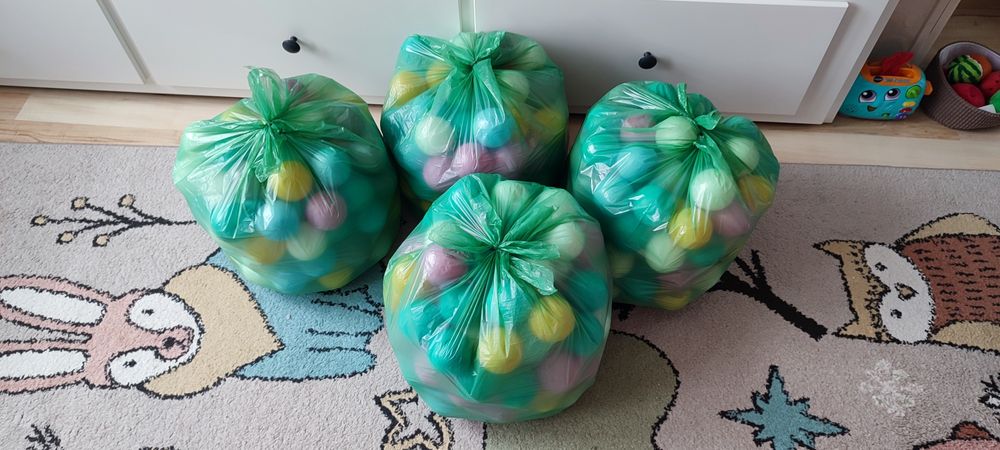 Piłki, kulki plastikowe Kiddy Moon do suchego basenu 402 szt.
