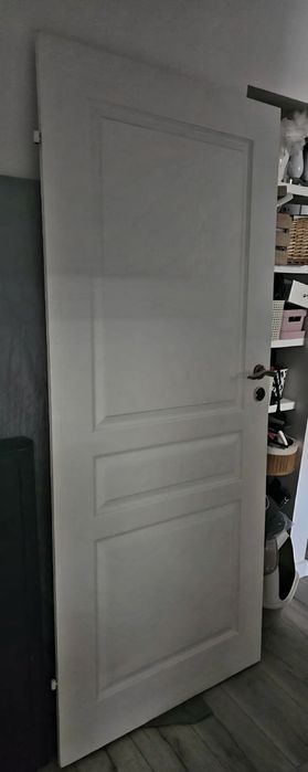 Drzwi wewnętrzne białe 80 lewe. Stan bardzo dobry