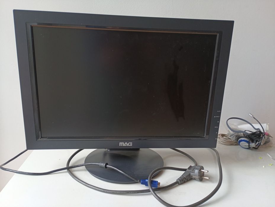 Monitor marki MAG