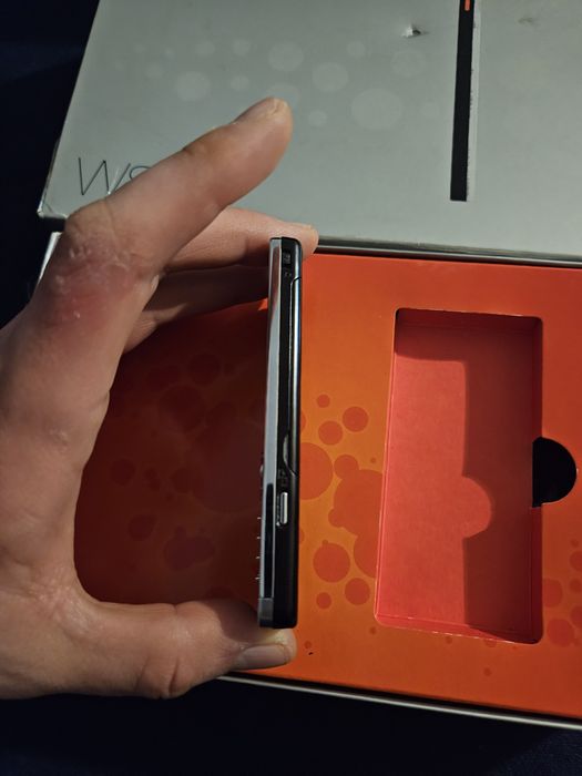 Sony Ericsson w880i cały komplet