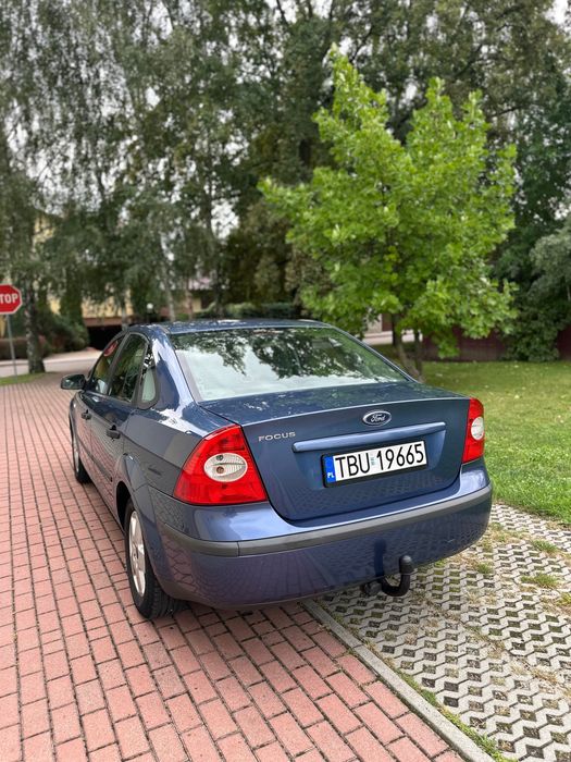 Ford Focus 1.6 benzyna, hak,  dobry stan