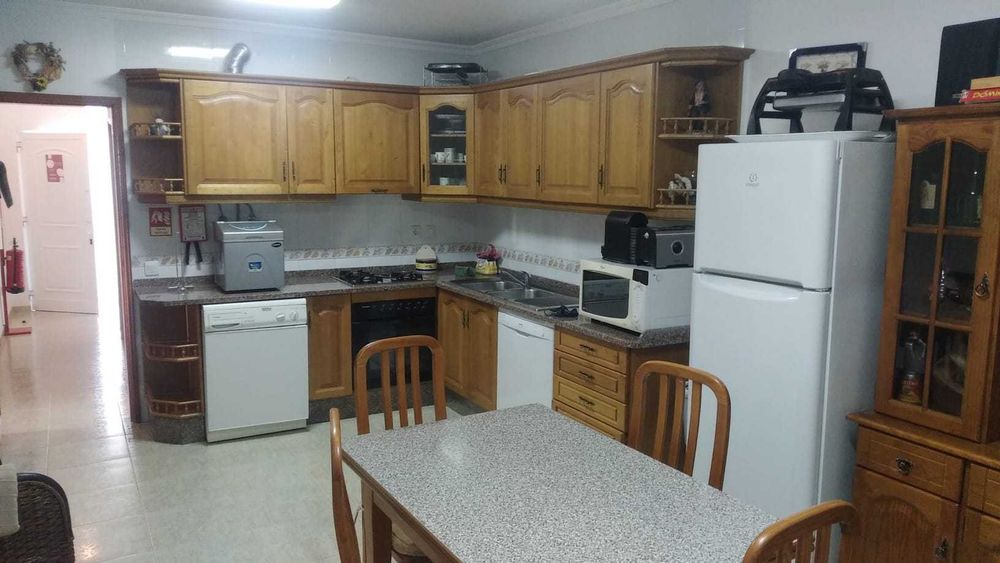 Apartamento r/chão T3 com pátio independente