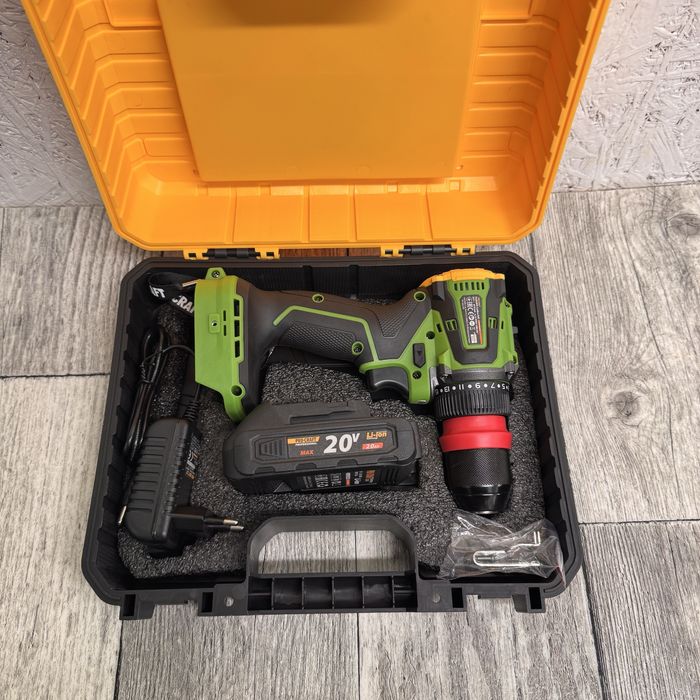 Шуруповерт Procraft PA20Li DFR 20V 2Аг 50Нм Безщітковий Кейс