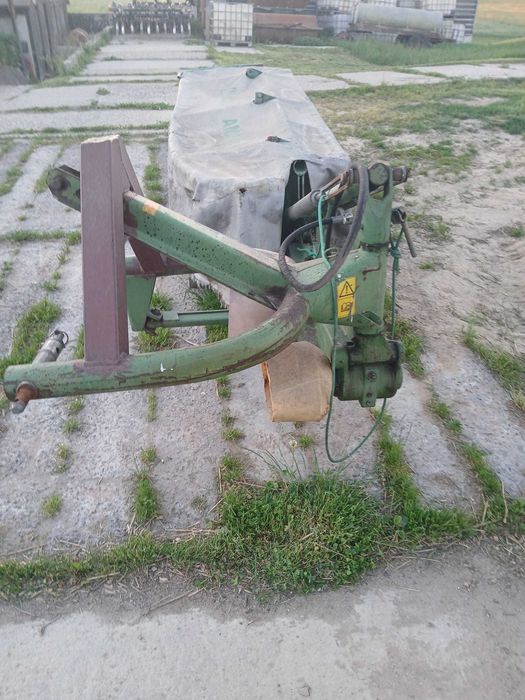 Kosiarka KRONE AM 325
