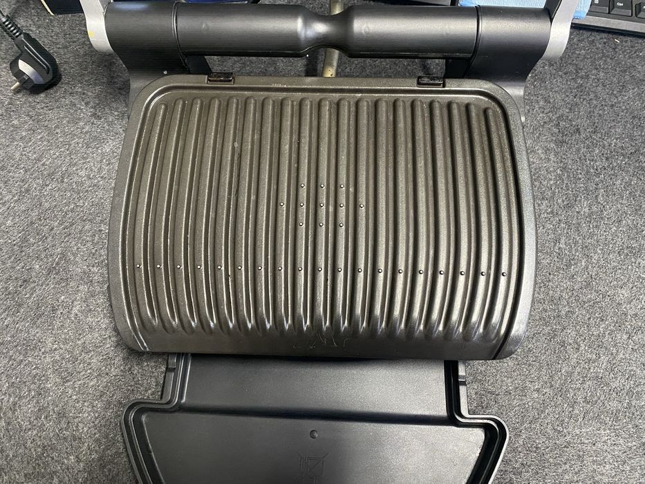 Гриль Tefal Optigrill gc712d34