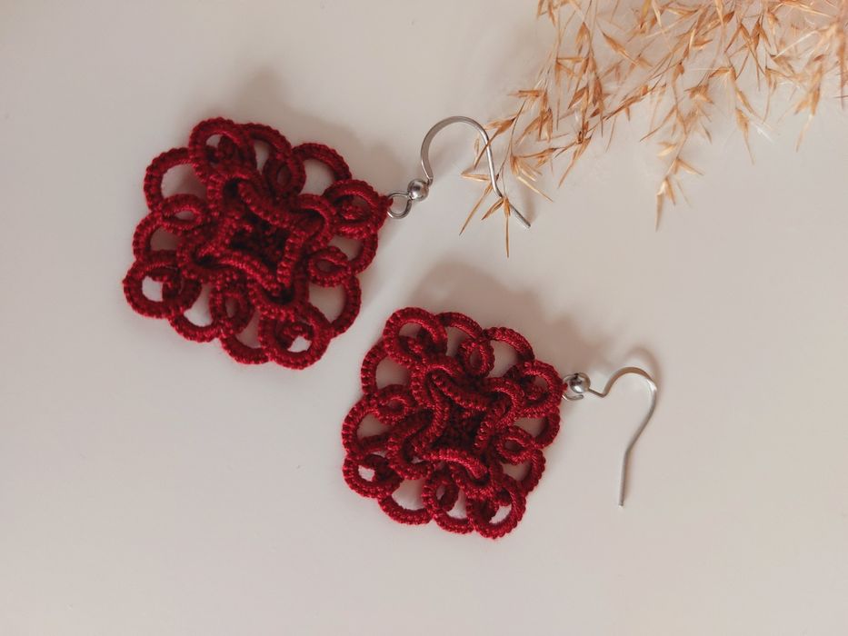 Kolczyki koronkowe bordowe frywolitka