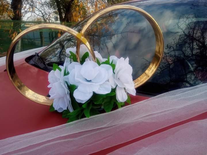 Весільні автоприкраси