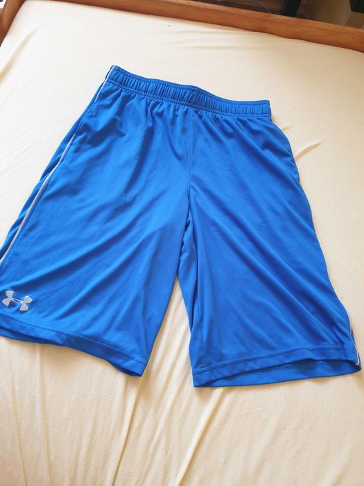 spodenki piłkarskie Liverpool under Armour
