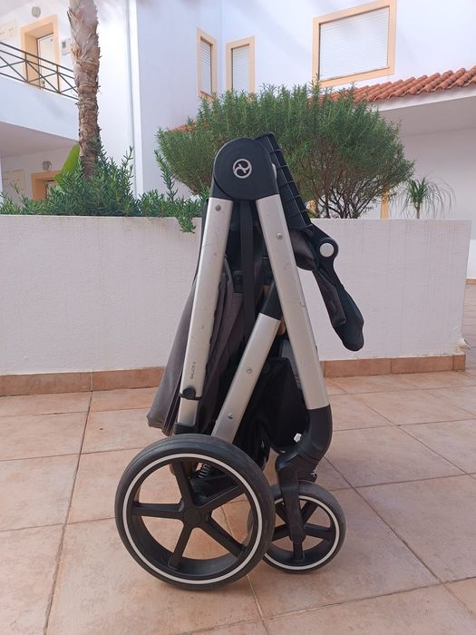 Carrinho cybex balios s lux e extras