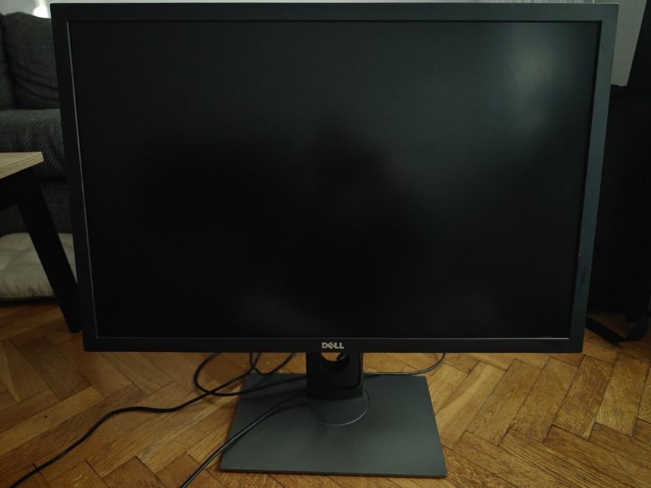 Monitor 30" Dell UP3017 IPS - dla Grafików, Fotografów , filmowców i nie tylko. Delta-E<2 - Okazja