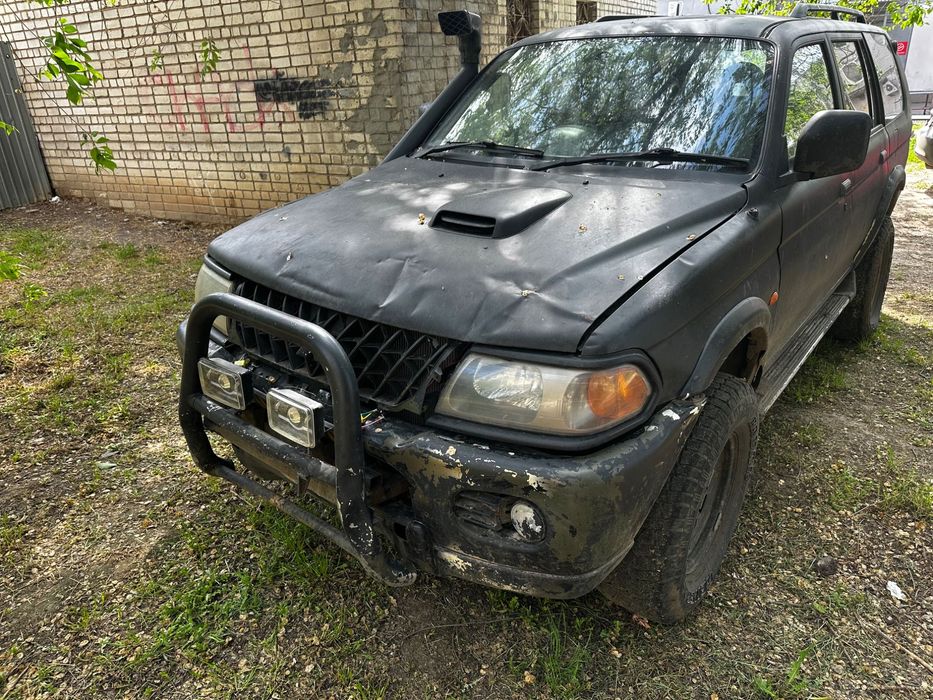 Mitsubishi Pajero sport