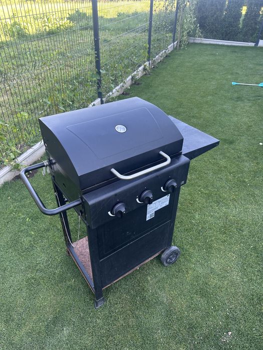 Grill Gazowy 3-palnikowy Aro (używany)