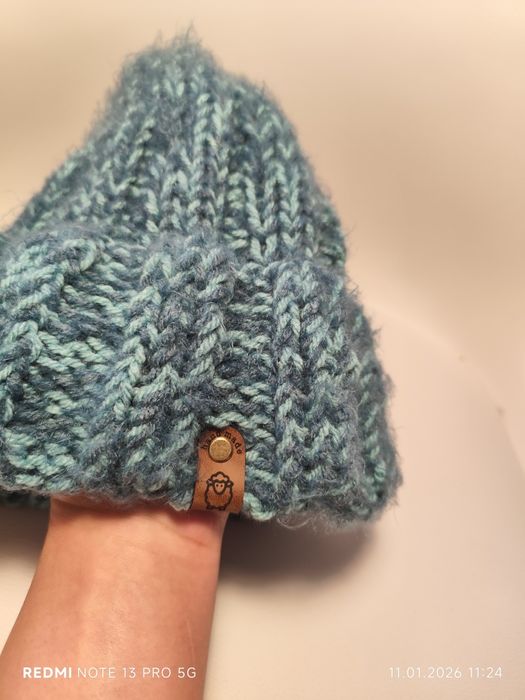 Czapka miętowa handmade