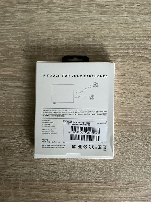 Bang & Olufsen etui na słuchawki