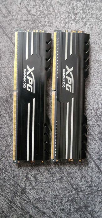 Pamięć RAM DDR4 16GB 2x8GB ADATA XPG Gammix D10 3600MHz CL18