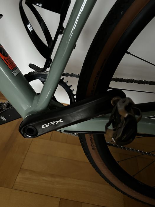 Canyon Grizl 8 1by gravel