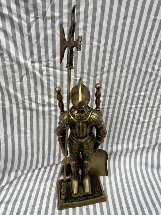 Akcesoria kominkowe mosiężne rycerz Antyk Vintage dokoracja