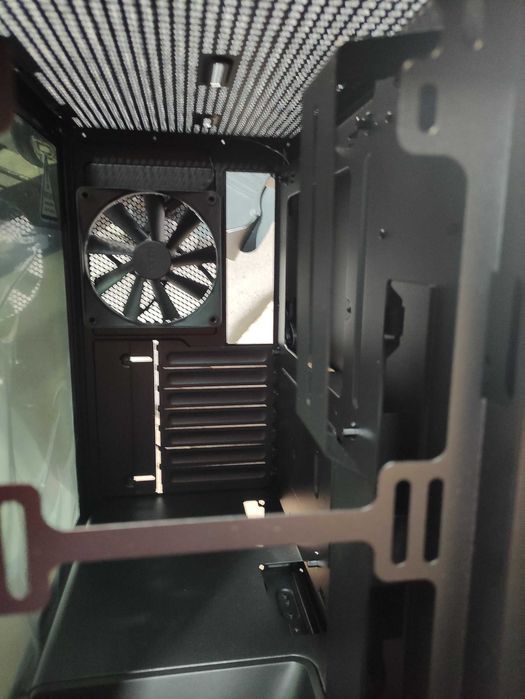 Obudowa do komputera 3 szt Lian Li O11 Dynamic Nzxt H5 Corsair 4000D